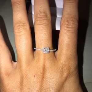 10K white gold princess cut diamond ring